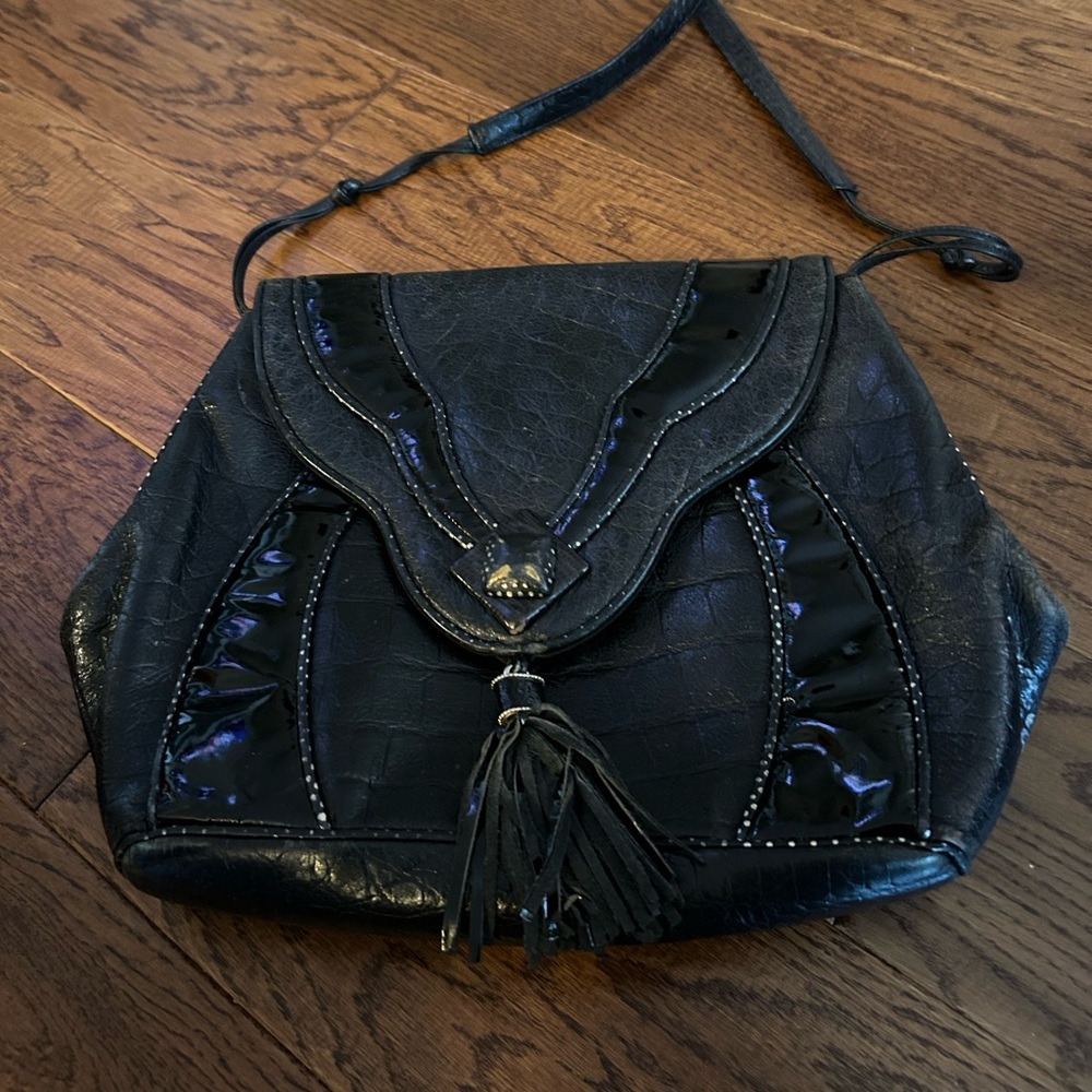 Sharif black leather shoulder bag